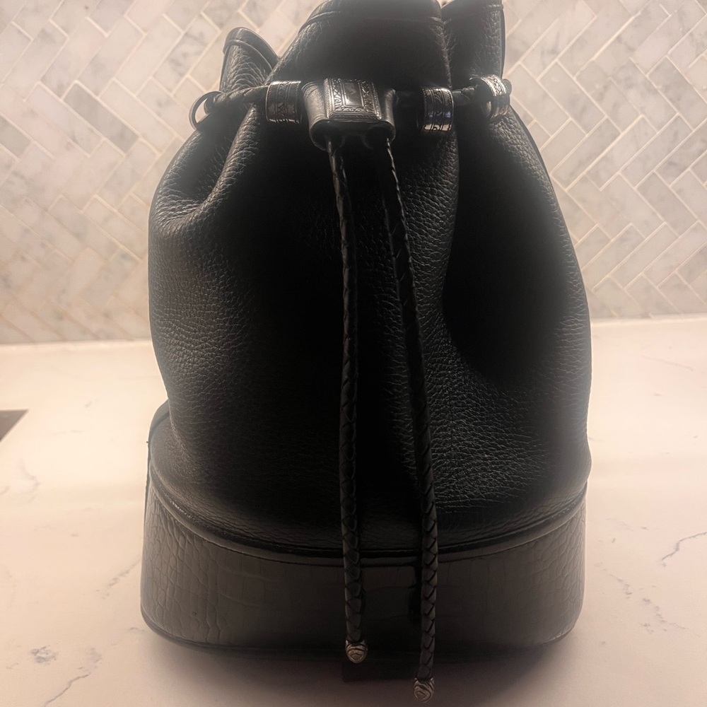 Vintage Leather Drawstring Bucket Sling Bag
